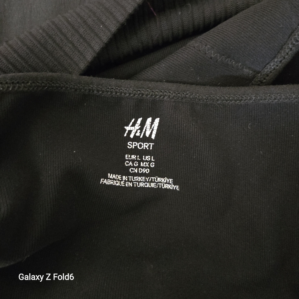H&M‎ Sport Black Ribbed Hem Crop Tank Top Stretch Nylon Blend Women’s L - Picture 3 of 6